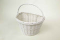 CESTA DE MIMBRE CON GANCHOS COLOR BLANCO 35x26x22