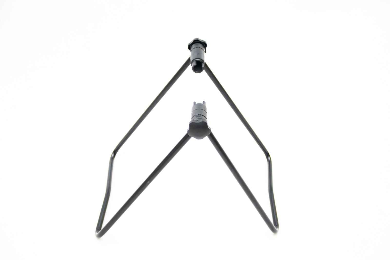 TRIPODE PORTABICICLETAS SOPORTE TALLER - TAMA?O DE RUEDA 20-29. FABRICADO EN ACERO