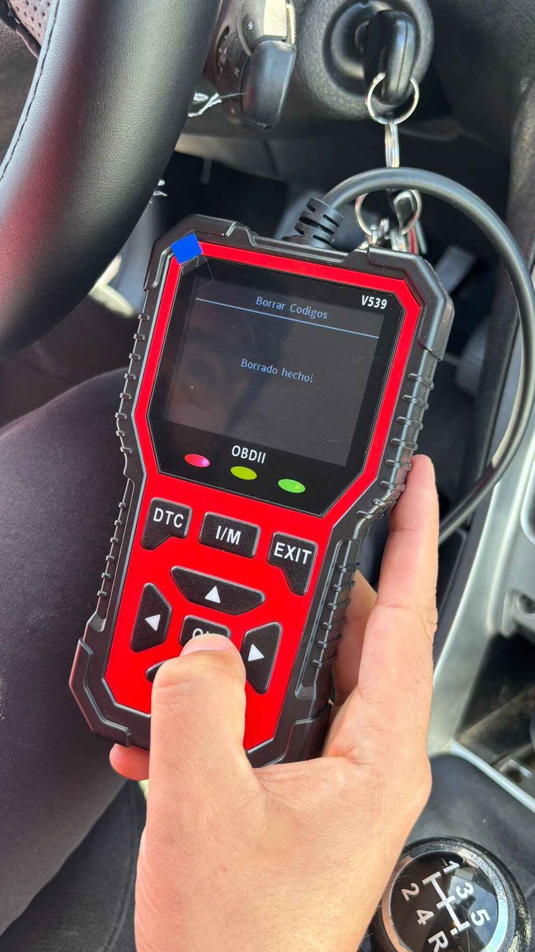 Máquina de diagnosis OBDII para coche