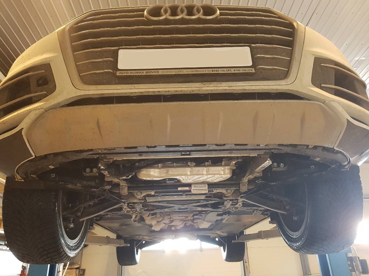 Cubre cárter metálico Audi Q7 (2015-actualidad) a medida