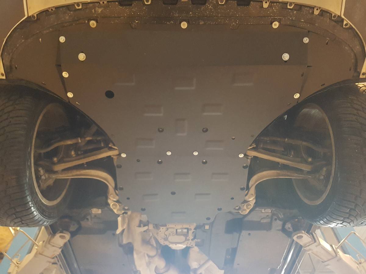 Cubre cárter metálico Audi Q8 (2018-2020) a medida