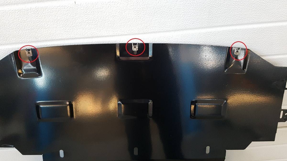 Cubre cárter metálico BMW Serie 1 E81,E87 (2004-2011) a medida