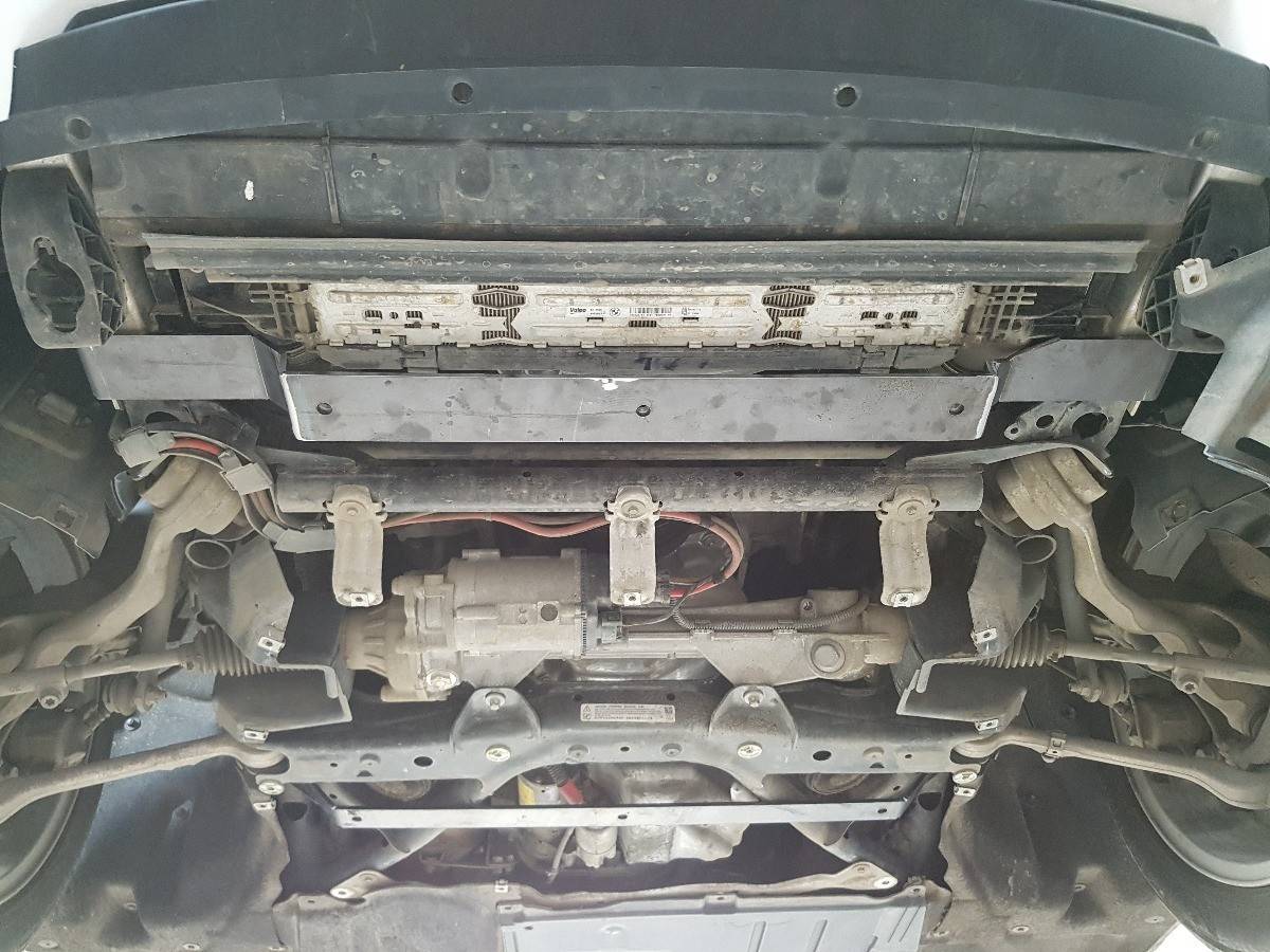 Cubre cárter metálico BMW Serie 1 F20/F21 (2011-2018) a medida