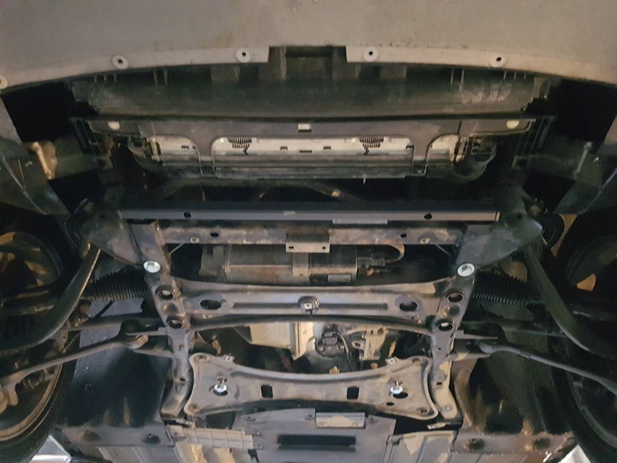 Cubre cárter metálico BMW X3 - F25 (2010-2017) a medida