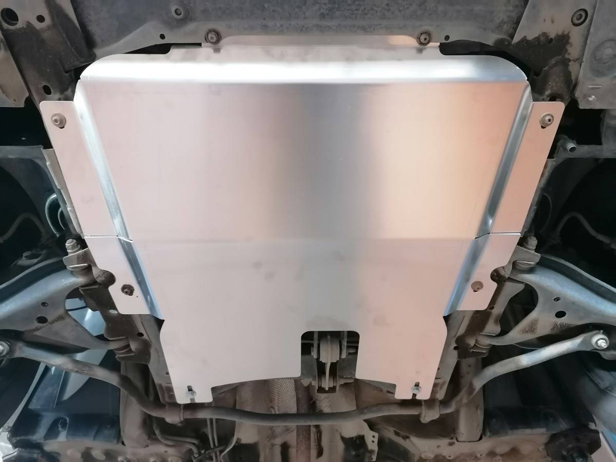 Cubre cárter Aluminio Dacia Sandero 2 "06.042ALU" (2012-2020) a medida