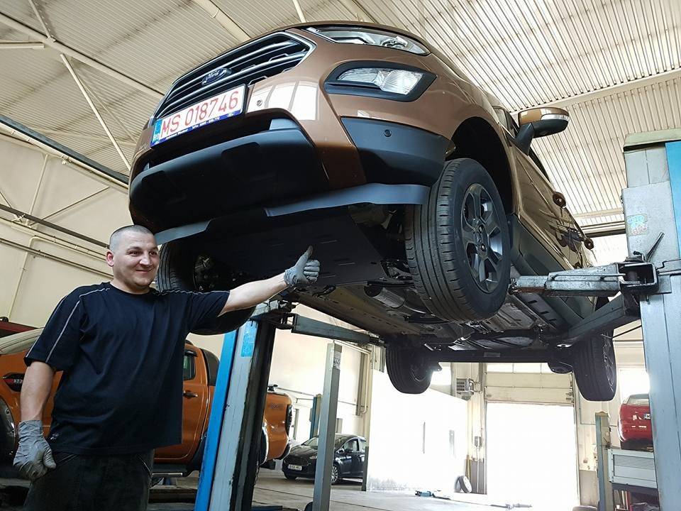 Cubre cárter metálico Ford Ecosport (2017-actualidad) a medida