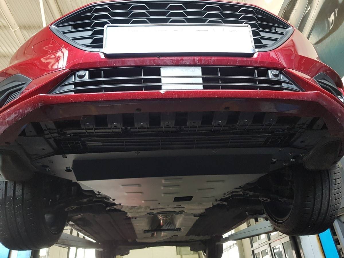 Cubre cárter metálico Ford Focus 4 (2018-actualidad) a medida
