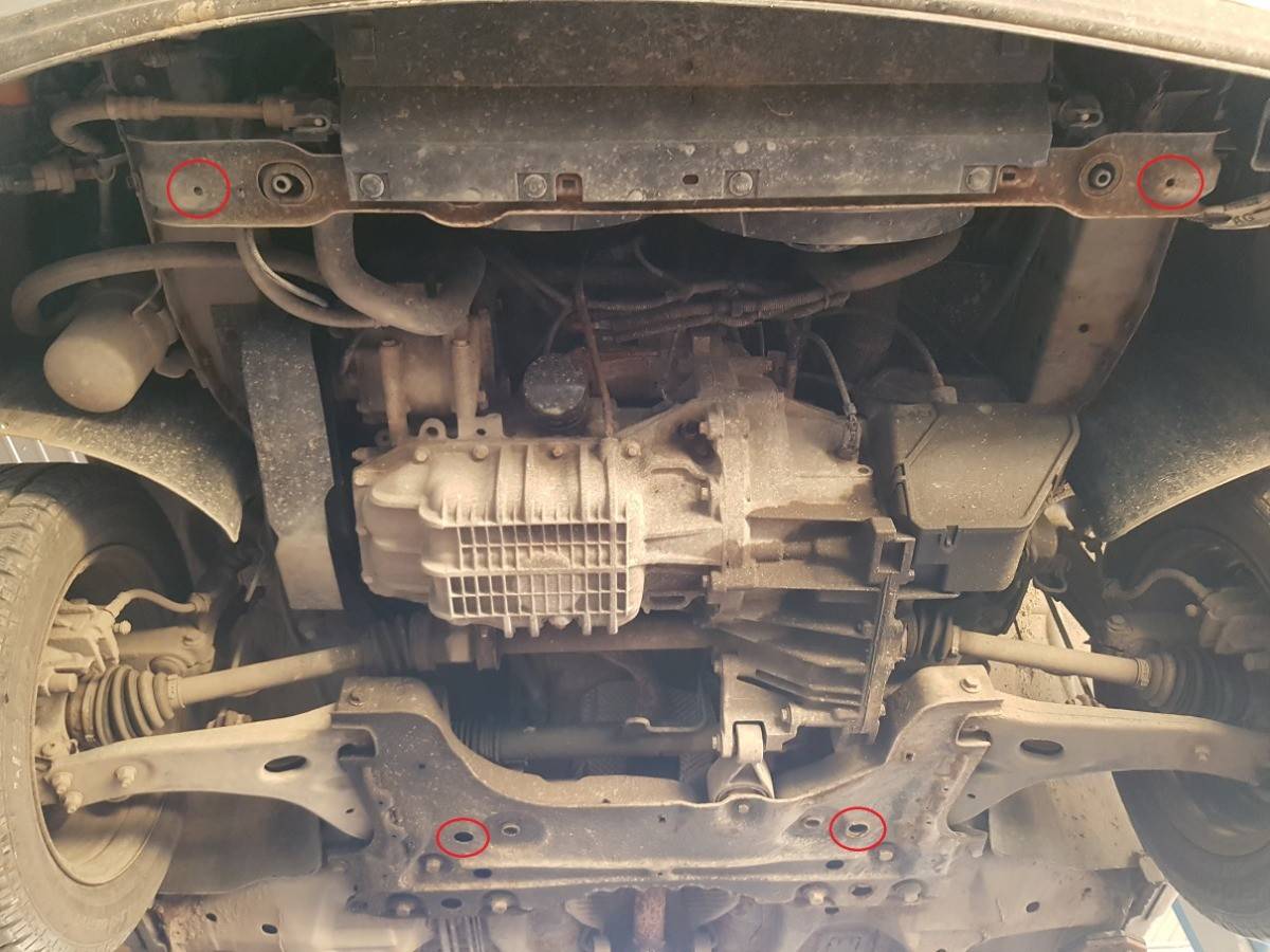 Cubre cárter metálico Ford Focus 1 (1998-2004) a medida