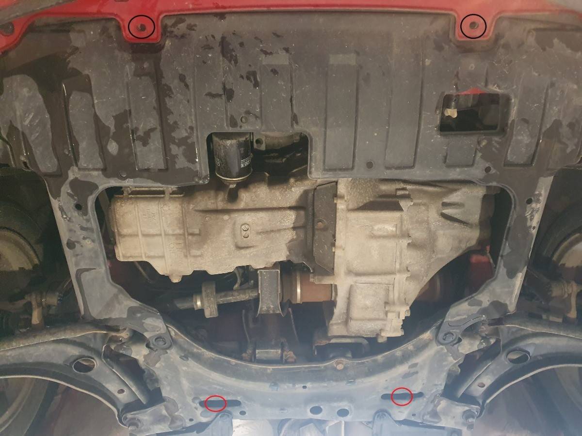 Cubre cárter metálico Honda Jazz (2002-2008) a medida