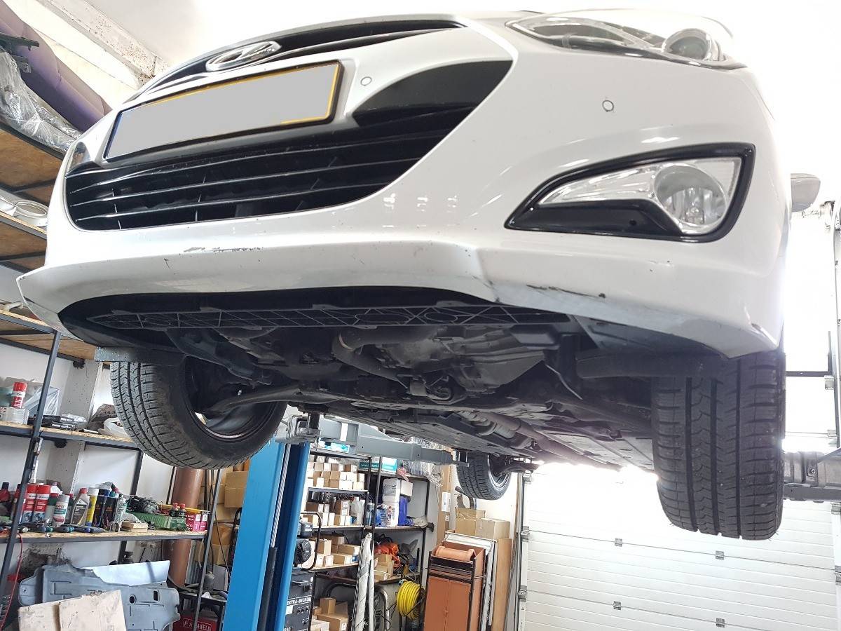 Cubre cárter metálico Hyundai i40 (2015-2019) a medida