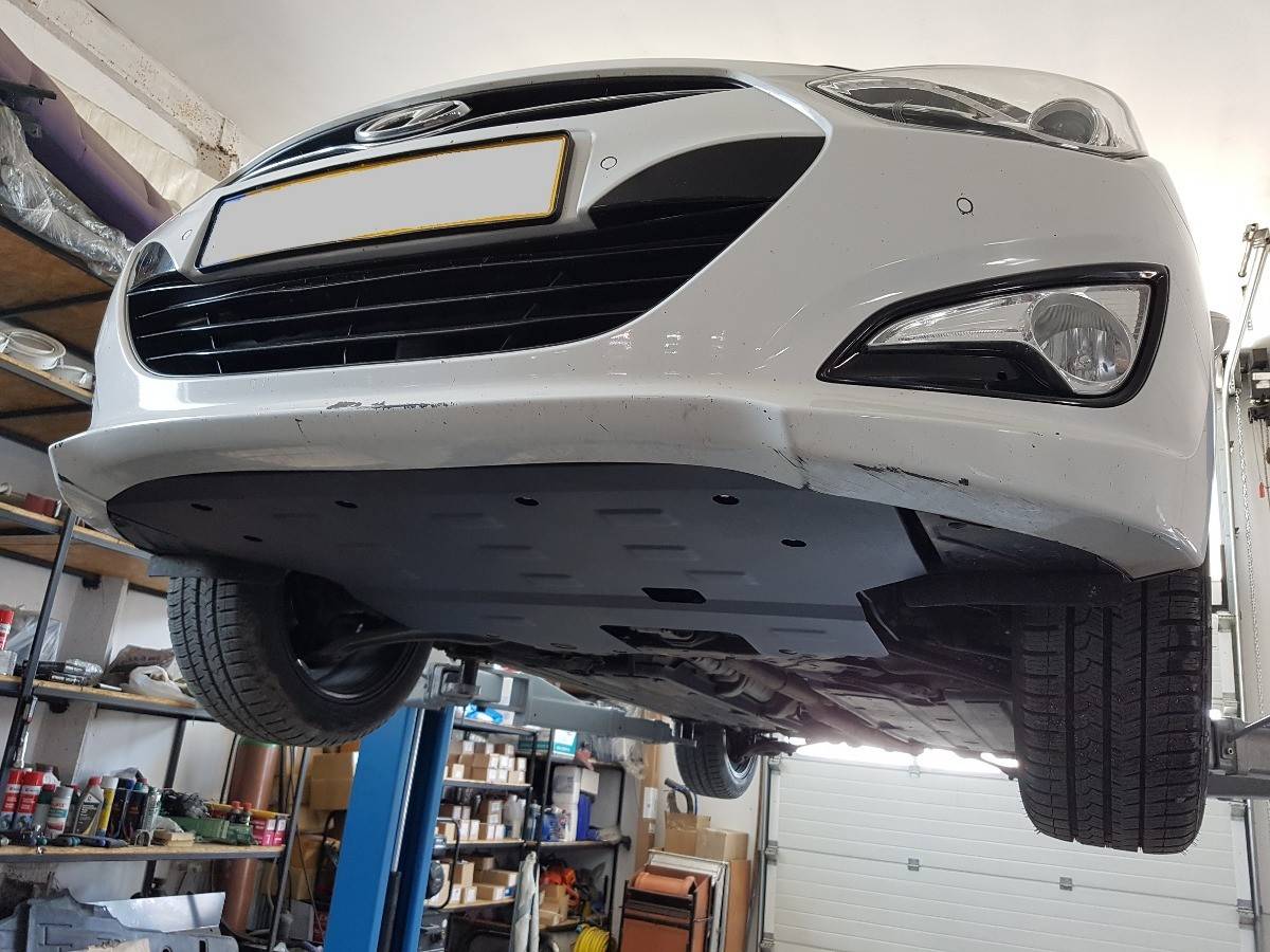 Cubre cárter metálico Hyundai i40 (2015-2019) a medida