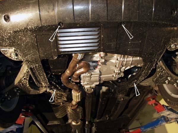 Cubre cárter metálico Hyundai Tucson (2004-2015) a medida