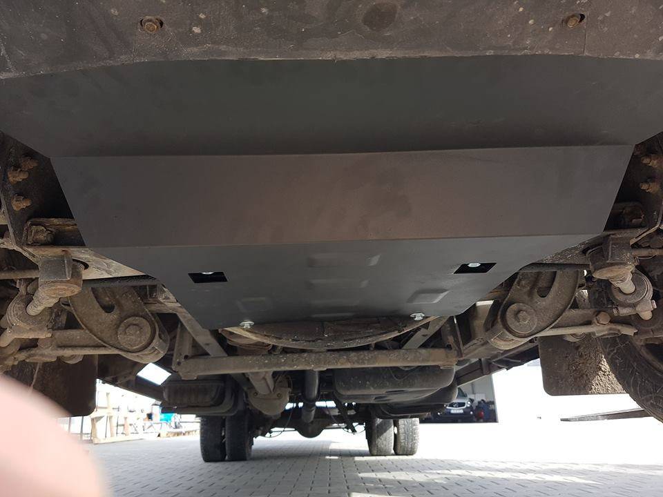 Cubre cárter metálico Iveco Daily 6 (2014-2020) a medida