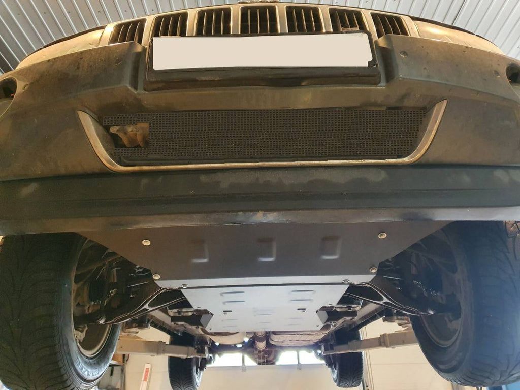 Cubre cárter metálico Jeep Grand Cherokee (2004-2010) a medida