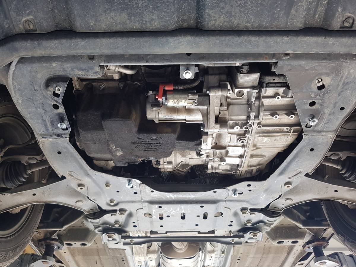 Cubre cárter metálico Land Rover Discovery Sport (2014-2022) a medida