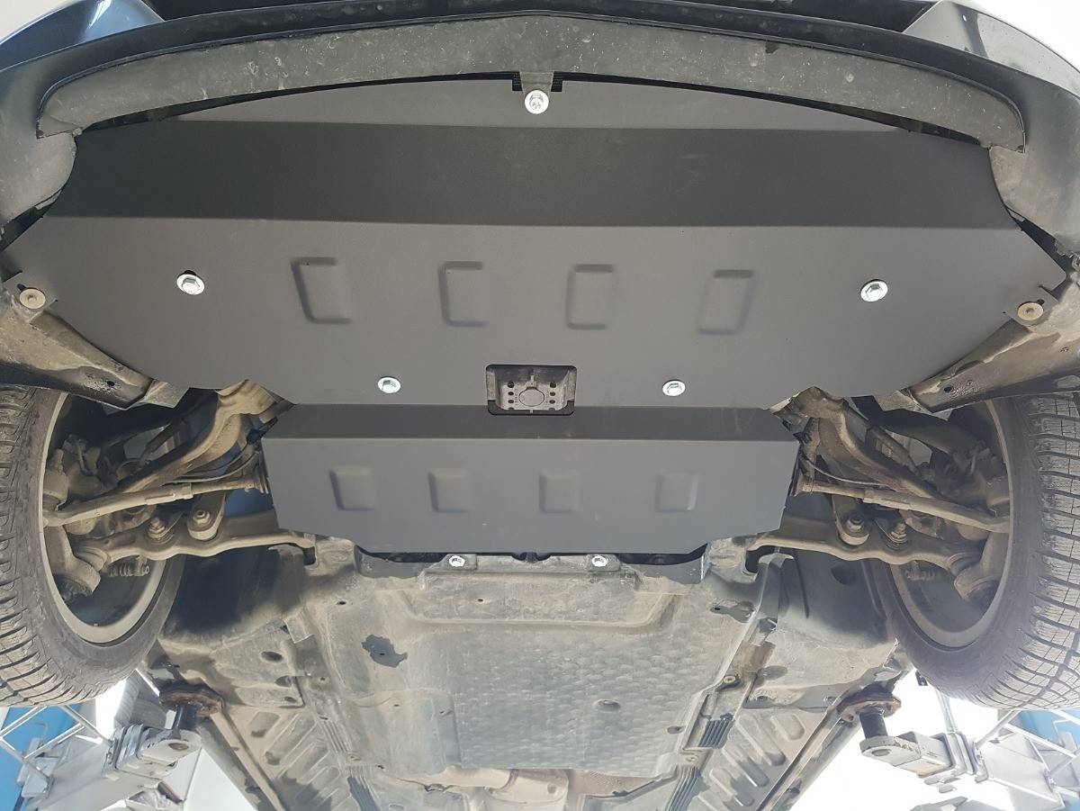 Cubre cárter metálico Mercedes Clase C W205 (2014-2020) a medida