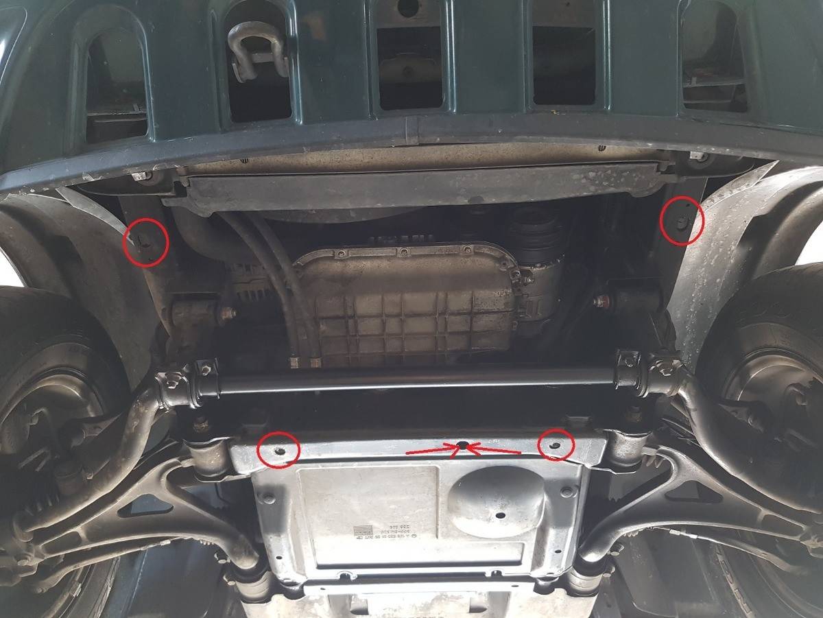 Cubre cárter metálico Mercedes ML W163 (1998-2005) a medida