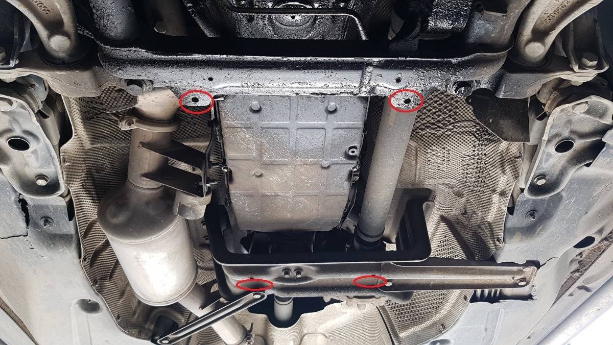Cubre cárter metálico Mercedes ML W164 (2005-2011) a medida