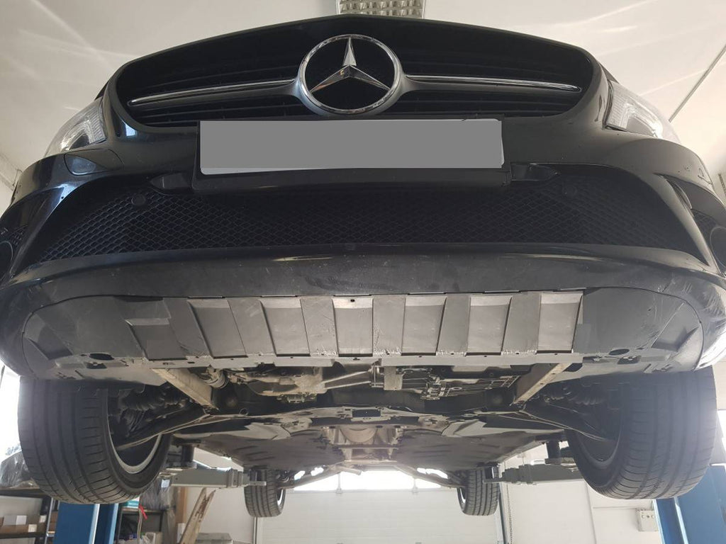 Cubre cárter metálico Mercedes CLA X117 (2013-2019) a medida