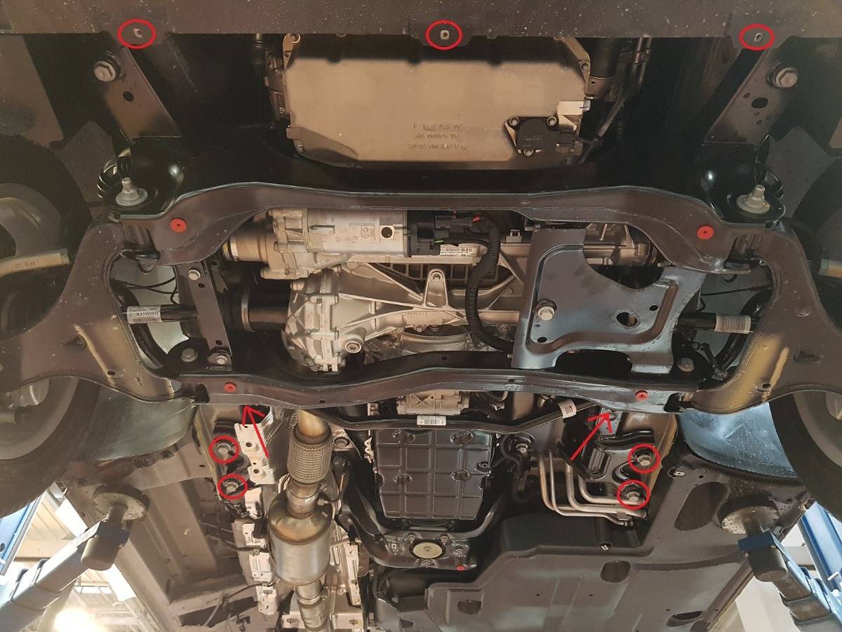 Cubre cárter metálico Mercedes Clase V W447, 2.2 D, 4x4 (2014-2020) a medida