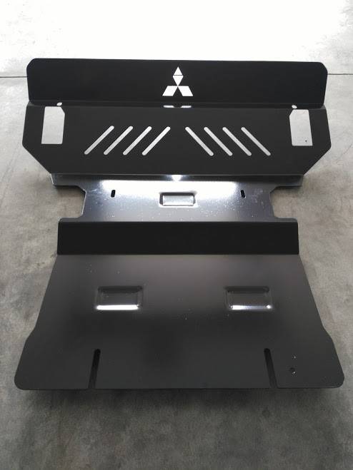 Cubre cárter metálico Mitsubishi Montero 3 (V60, V70) (1999-2007) a medida