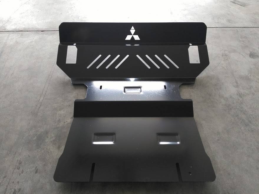 Cubre cárter metálico Mitsubishi Montero 3 (V60, V70) (1999-2007) a medida