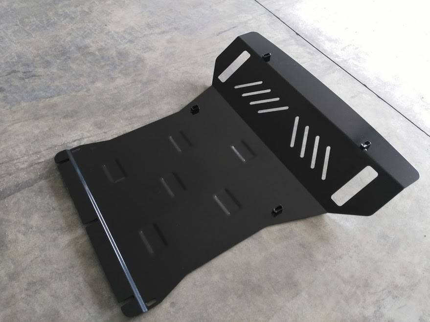 Cubre cárter metálico Mitsubishi Pajero 4 (V80, V90) (2007-2022) a medida