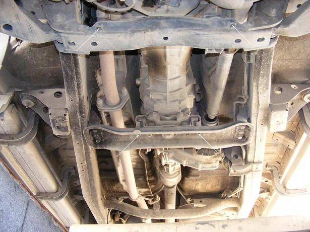 Cubre cárter metálico Mitsubishi Pajero Sport 2 (2008-2016) a medida