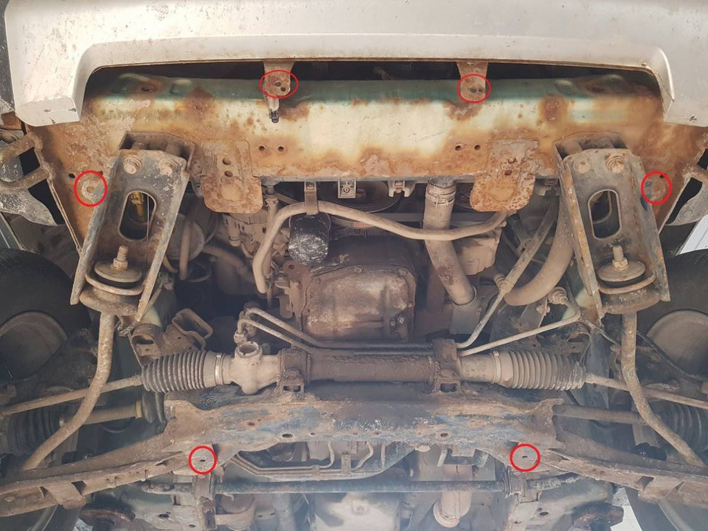 Cubre cárter metálico Mitsubishi Montero Pinin (1997-2007) a medida