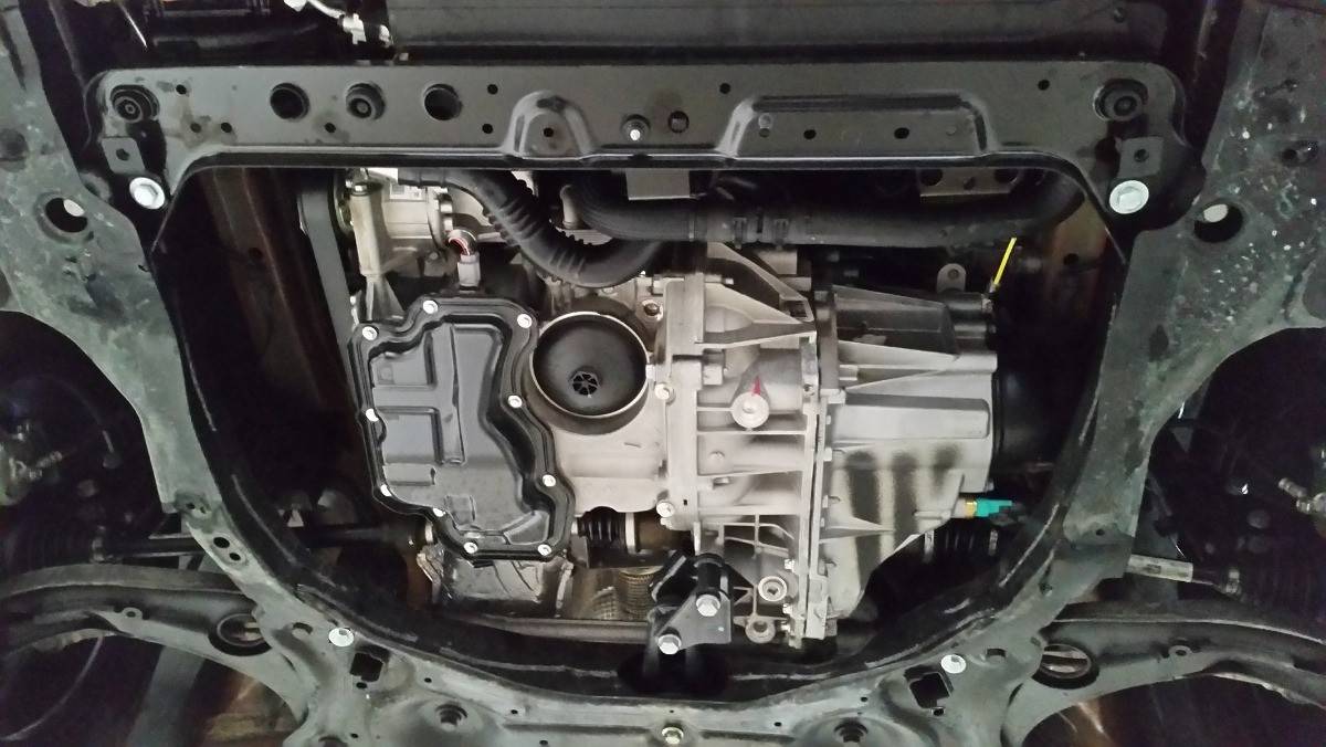 Cubre cárter metálico Nissan Micra (2010-2022) a medida
