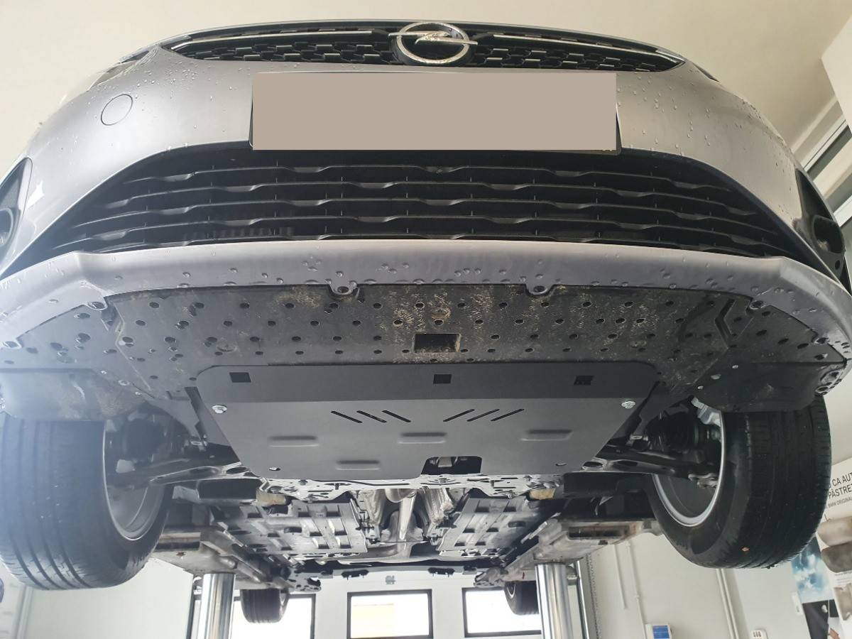 Cubre cárter metálico Opel Corsa F (2019-2022) a medida
