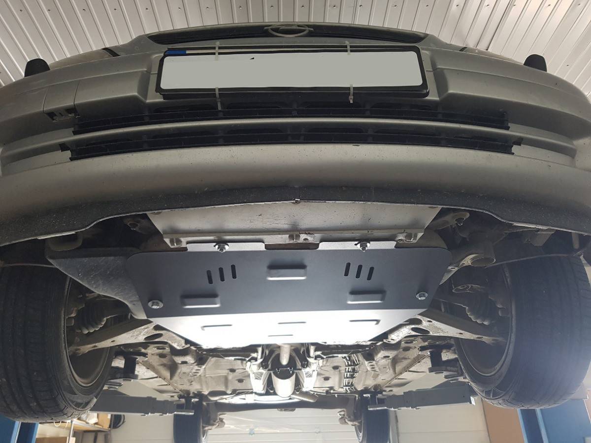 Cubre cárter metálico Opel Zafira B (2005-2011) a medida