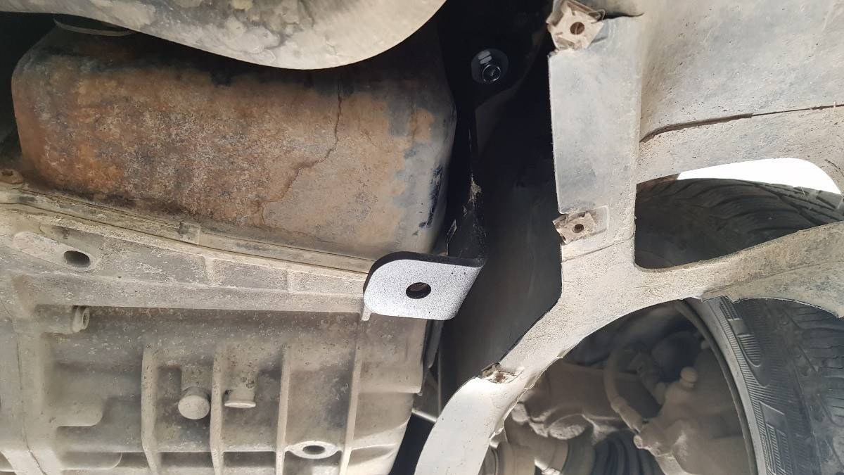 Cubre cárter metálico Skoda Octavia 2 (2004-2012) a medida