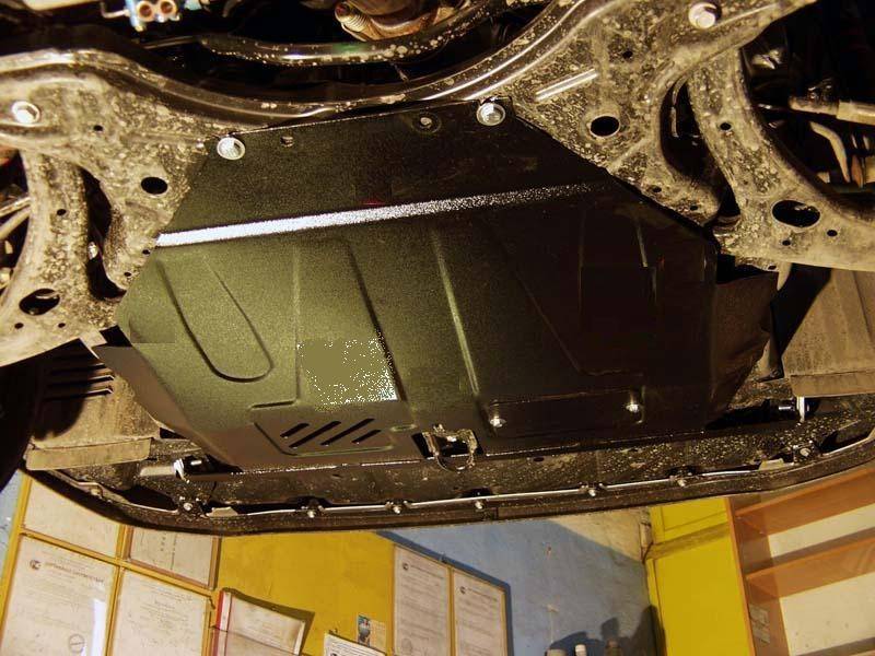 Cubre cárter metálico Toyota Corolla -E120/E130 (2002-2007) a medida