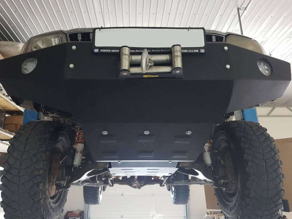 Protección de Caja de Cambios Toyota Land Cruiser J90 - Solo Para SWB (1995-2002)