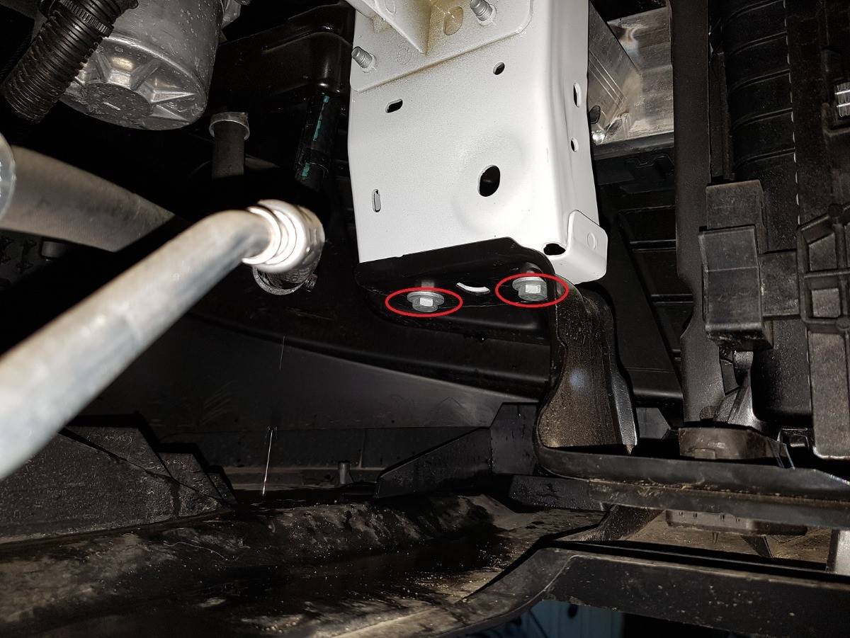 Cubre cárter metálico Toyota Proace Furgoneta (2016-2019) a medida