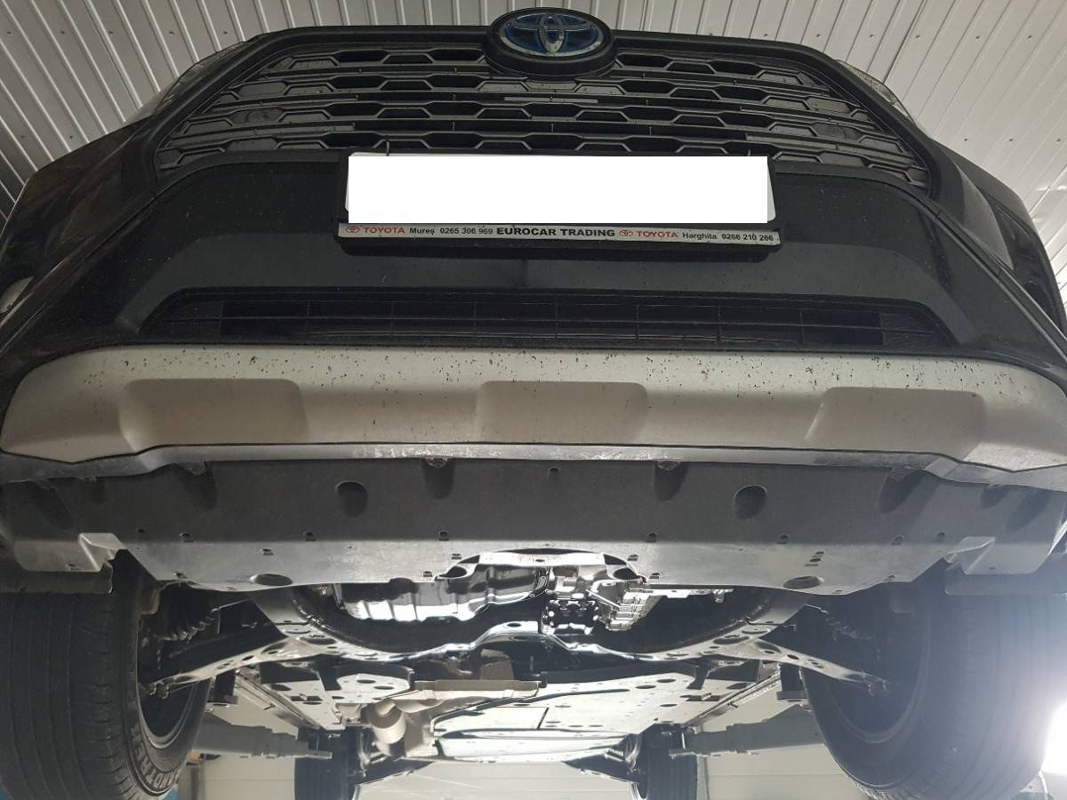 Cubre cárter metálico Toyota Rav4 (2018-actualidad) a medida