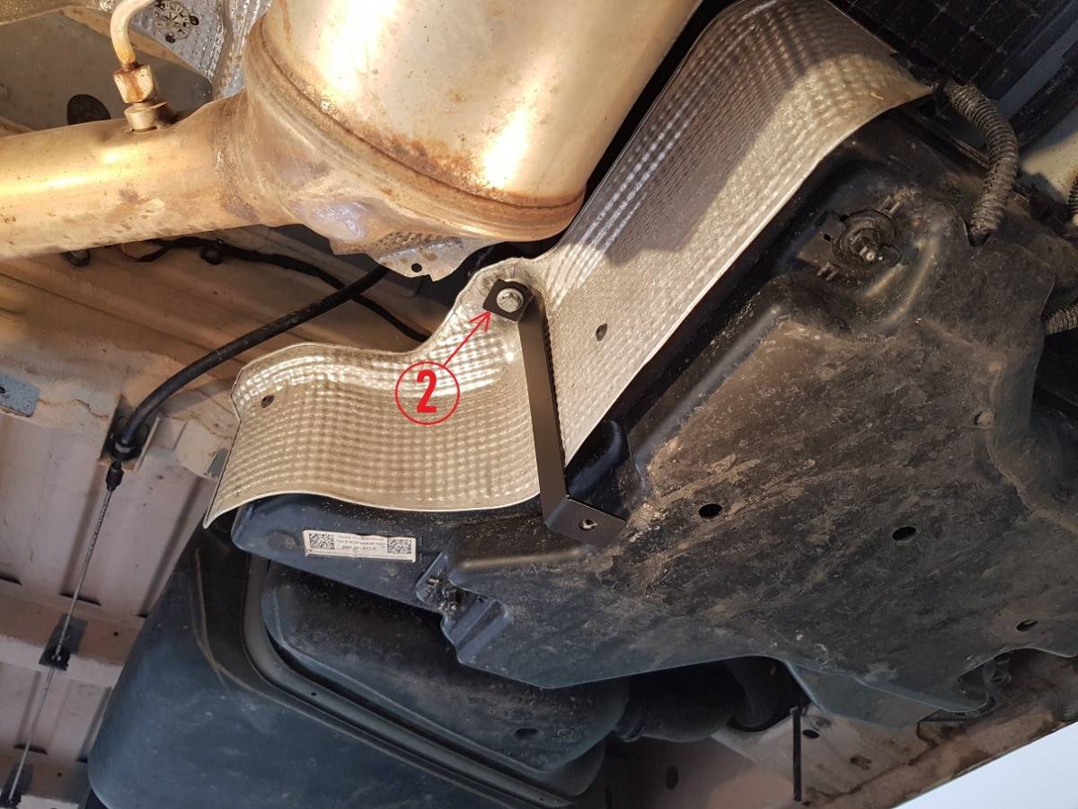 Protección del Depósito de Adblue Volkswagen Crafter (2017-2020)