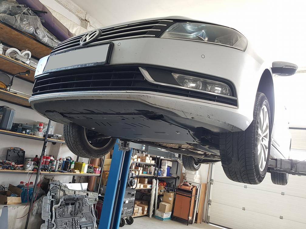 Cubre cárter metálico Volkswagen Passat B7 (2011-2015) a medida