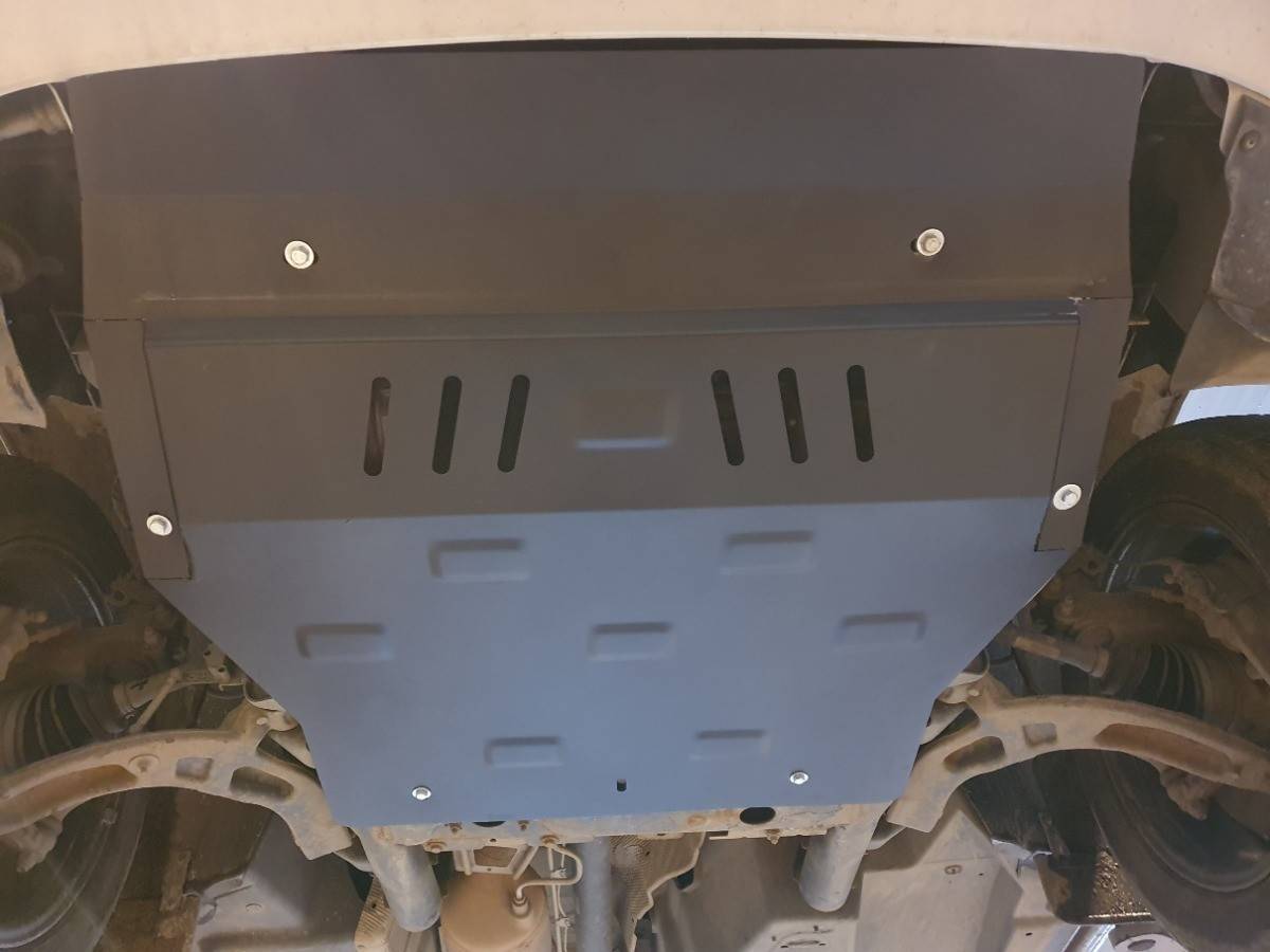 Cubre cárter metálico Volkswagen Transporter T6 Caravelle (2015-2022) a medida
