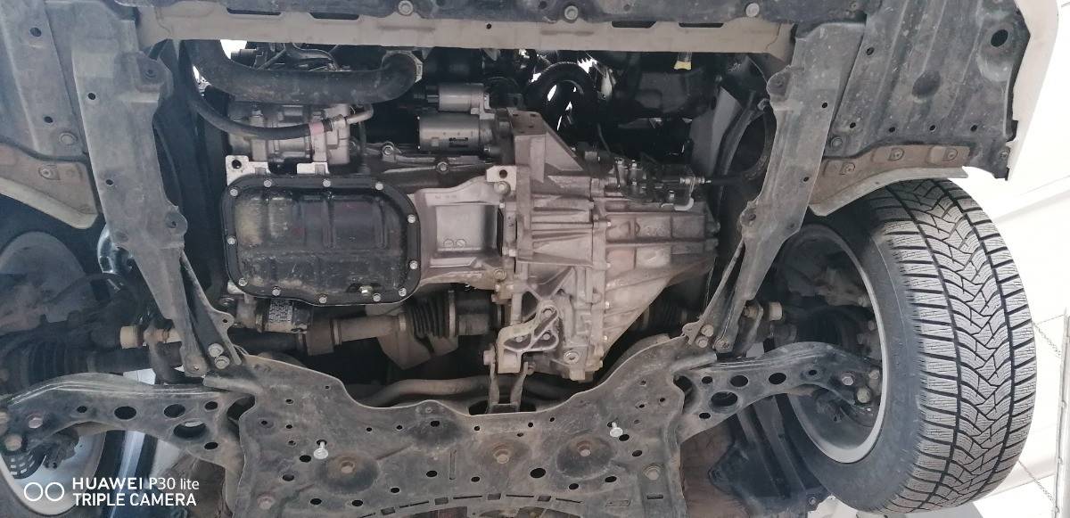 Cubre cárter metálico Suzuki Swace (2020-2022) a medida