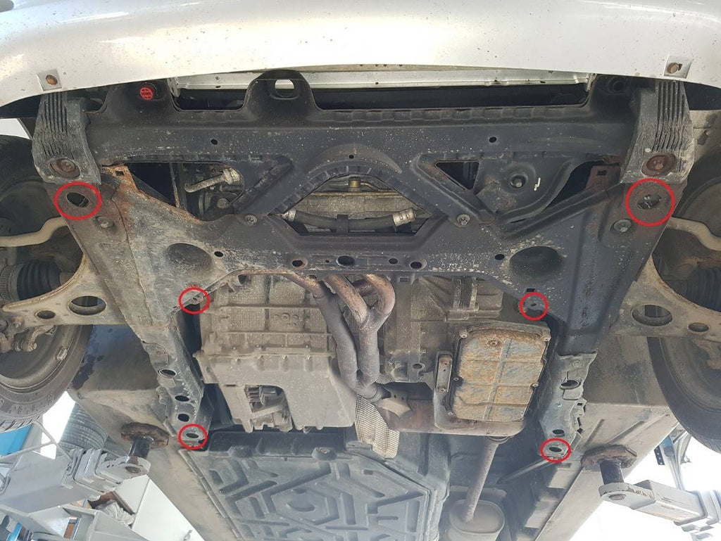 Cubre cárter metálico Mercedes Vaneo W414 (2001-2006) a medida