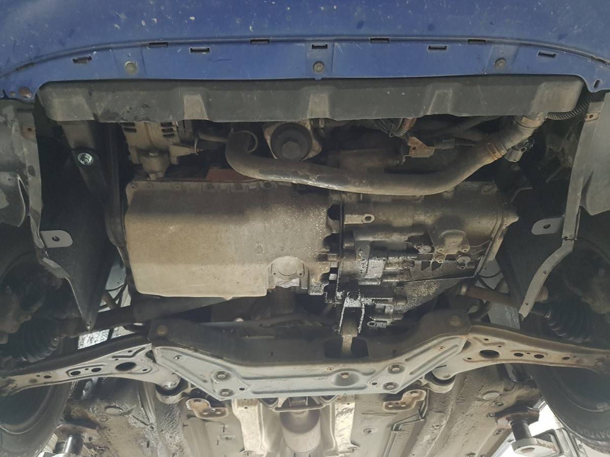 Cubre cárter metálico Skoda Spaceback (2012-2022) a medida