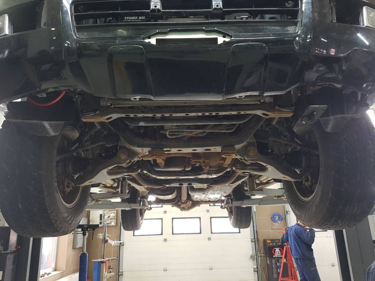 Cubre cárter metálico Toyota Fj Cruiser (2006-2018) a medida