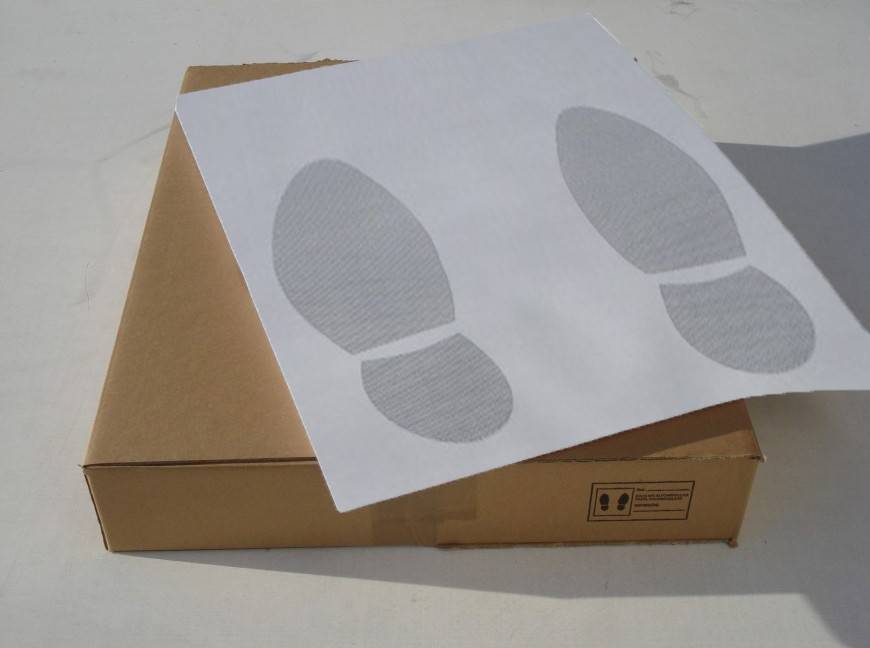 Caja con Alfombras de papel